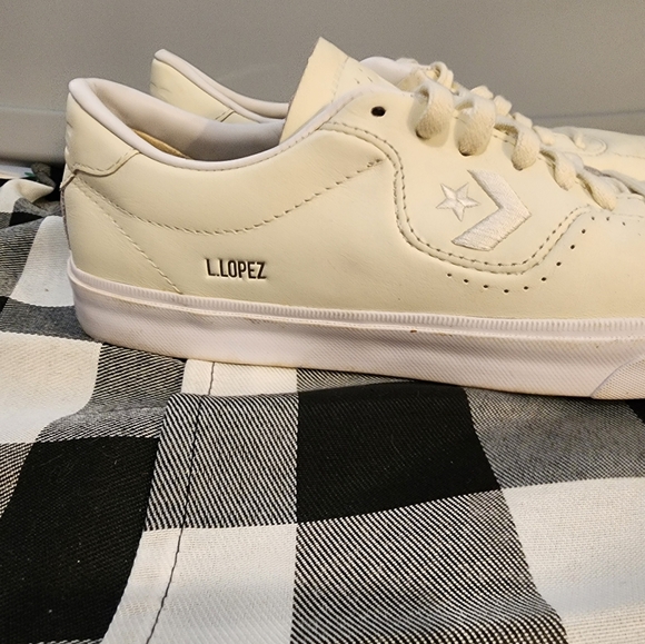 LOUIE LOPEZ CONVERSE LEATHER SNEAKERS SIZE 10 CREAM COLOR - Picture 13 of 16